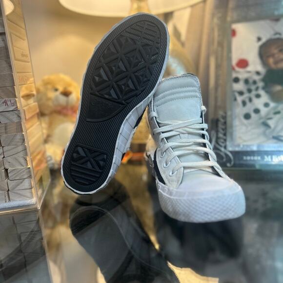 Blk/Wht Converse UNT1TL3D 'Script Print - Classic Hi-Top Women's 5 - Picture 6 of 7